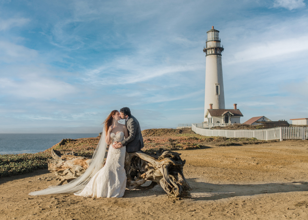 lighthouse elopement photography